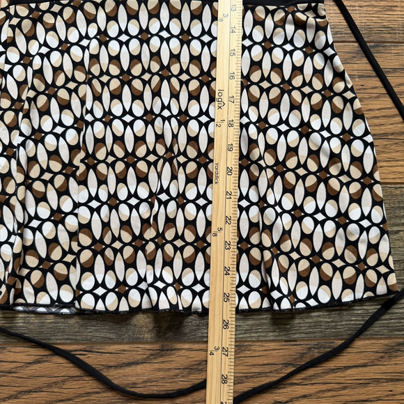 A. Byer Geometric Print Wrap Top Women’s Size M Brown Black White Retro Y2K - Picture 5 of 8